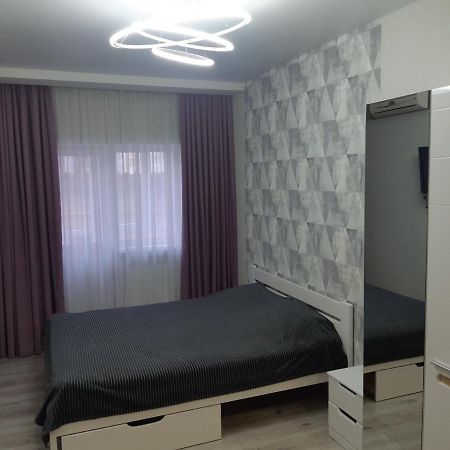 哈尔科夫Apartmens On St. Fesenkovskaya 15公寓 外观 照片