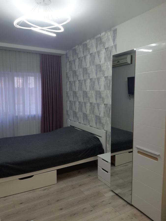 哈尔科夫Apartmens On St. Fesenkovskaya 15公寓 外观 照片
