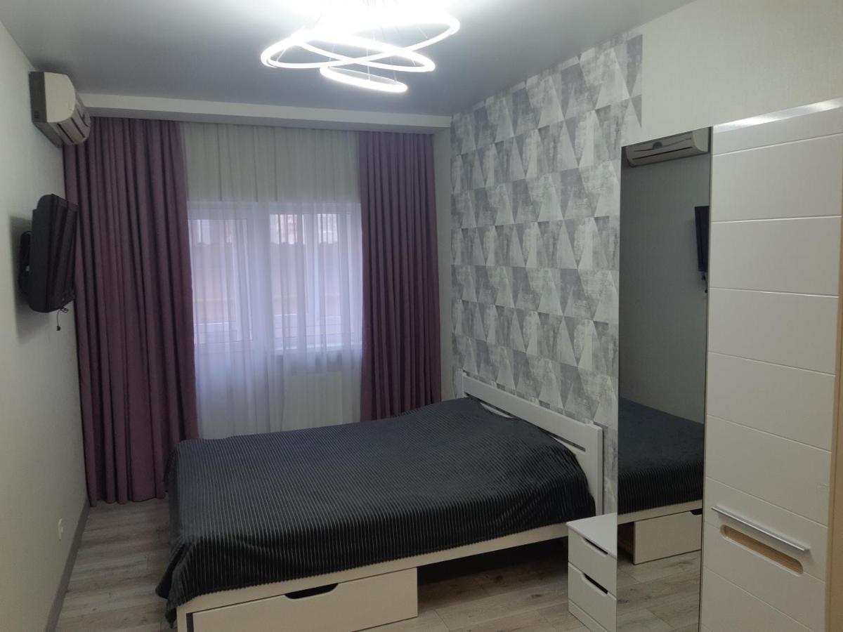 哈尔科夫Apartmens On St. Fesenkovskaya 15公寓 外观 照片